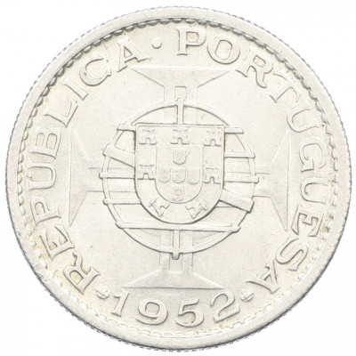 10 эскудо 1952 года Португальская Ангола