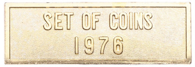 Шильдик из годового набора монет СССР 1976 года