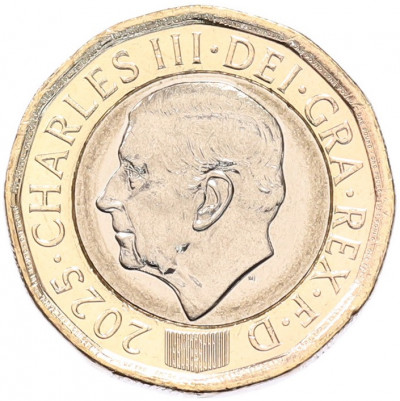 1 фунт 2025 года Великобритания