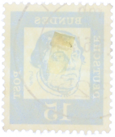 Почтовая марка 15 пфеннигов 1961 года Западная Германия (ФРГ) «Выдающиеся немцы — Мартин Лютер»