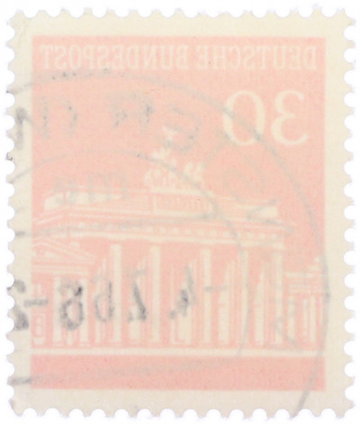 Почтовая марка 30 пфеннигов 1966 года Западная Германия (ФРГ) «Бранденбургские ворота»