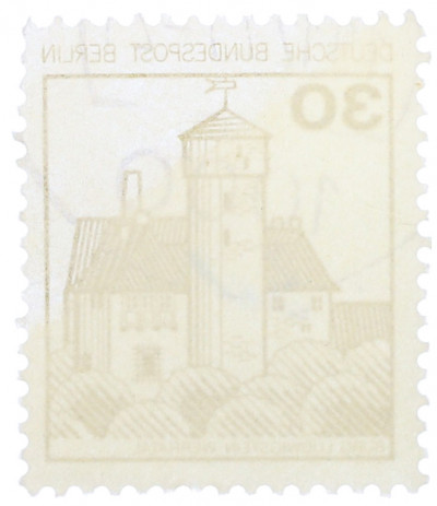 Почтовая марка 30 пфеннигов 1977 года Западная Германия (ФРГ) «Крепости и замки — Замок Людвигштейн»